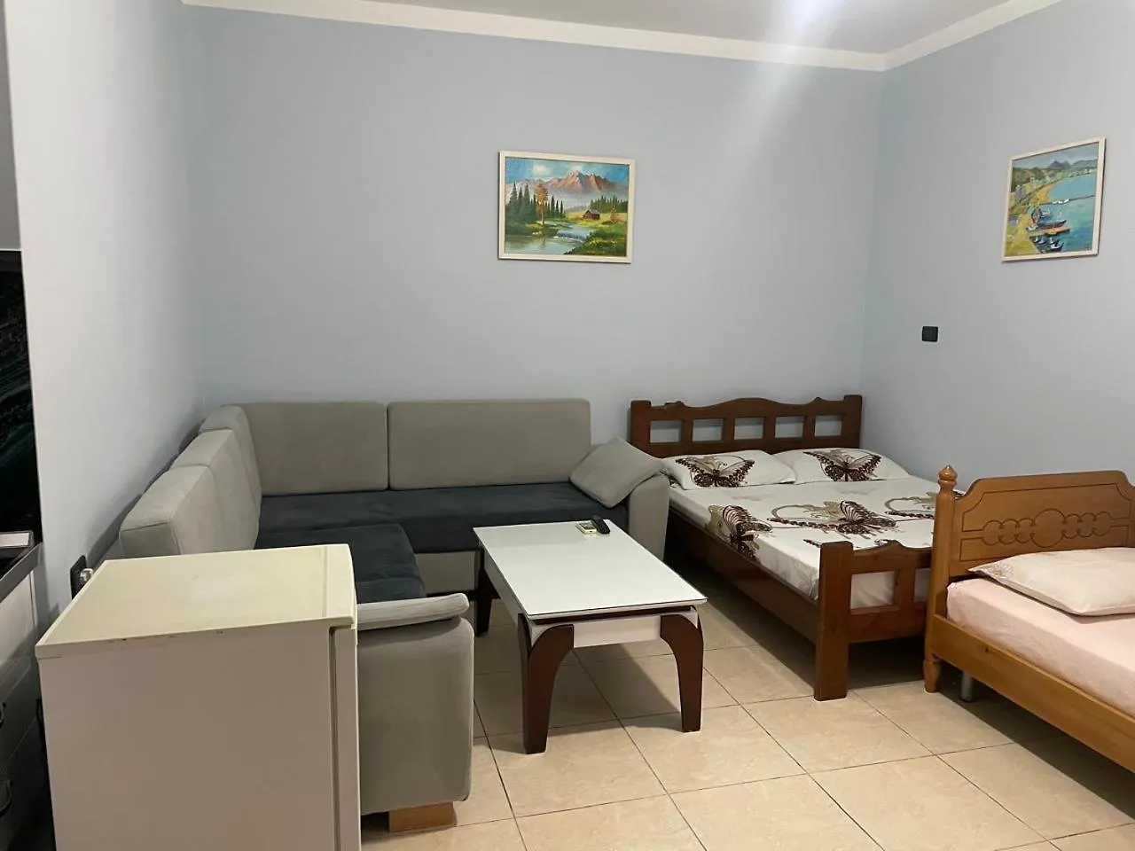 Vila Frroku Shëngjin