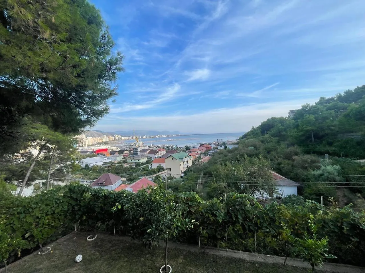 Vila Frroku Shëngjin